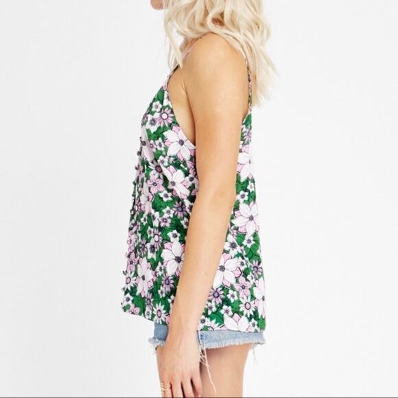 Lost + Wander Liliana Floral Button Cami Top Pink - Picture 2 of 6